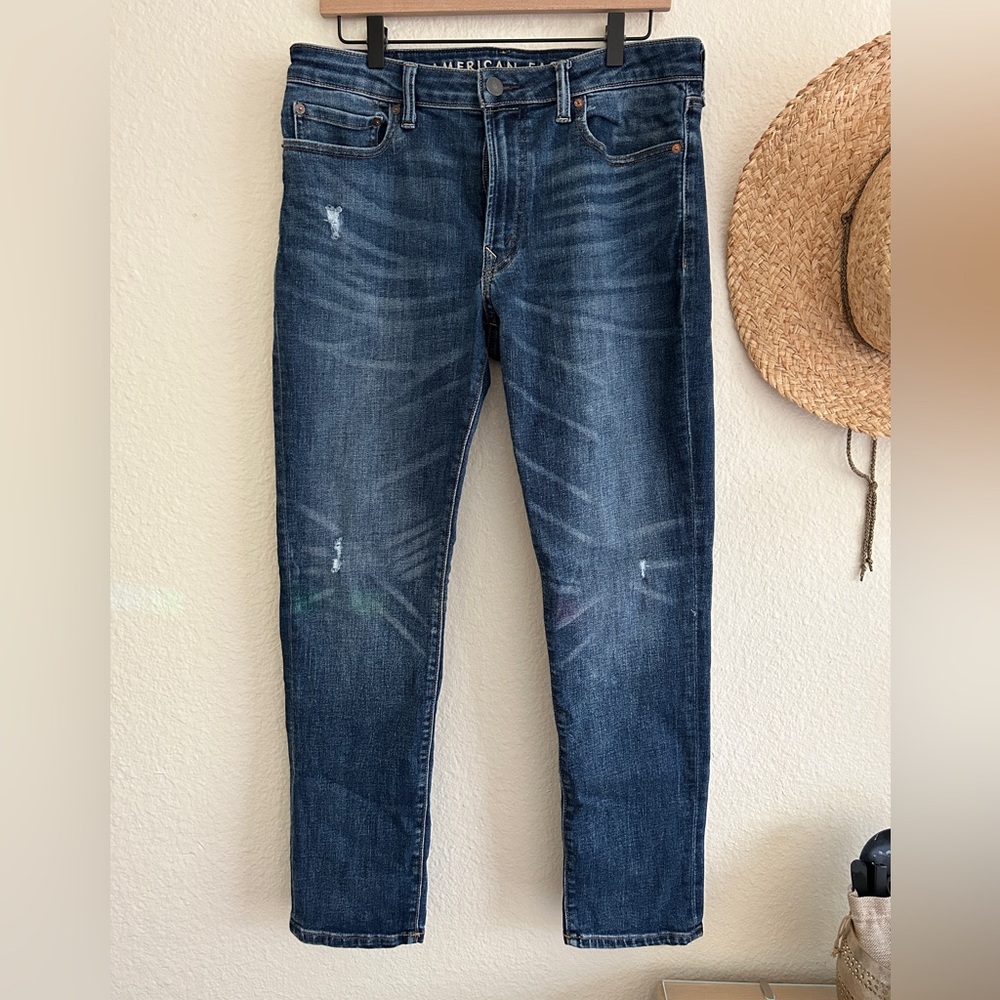 American Eagle Outfitters Men's Blue Jeans